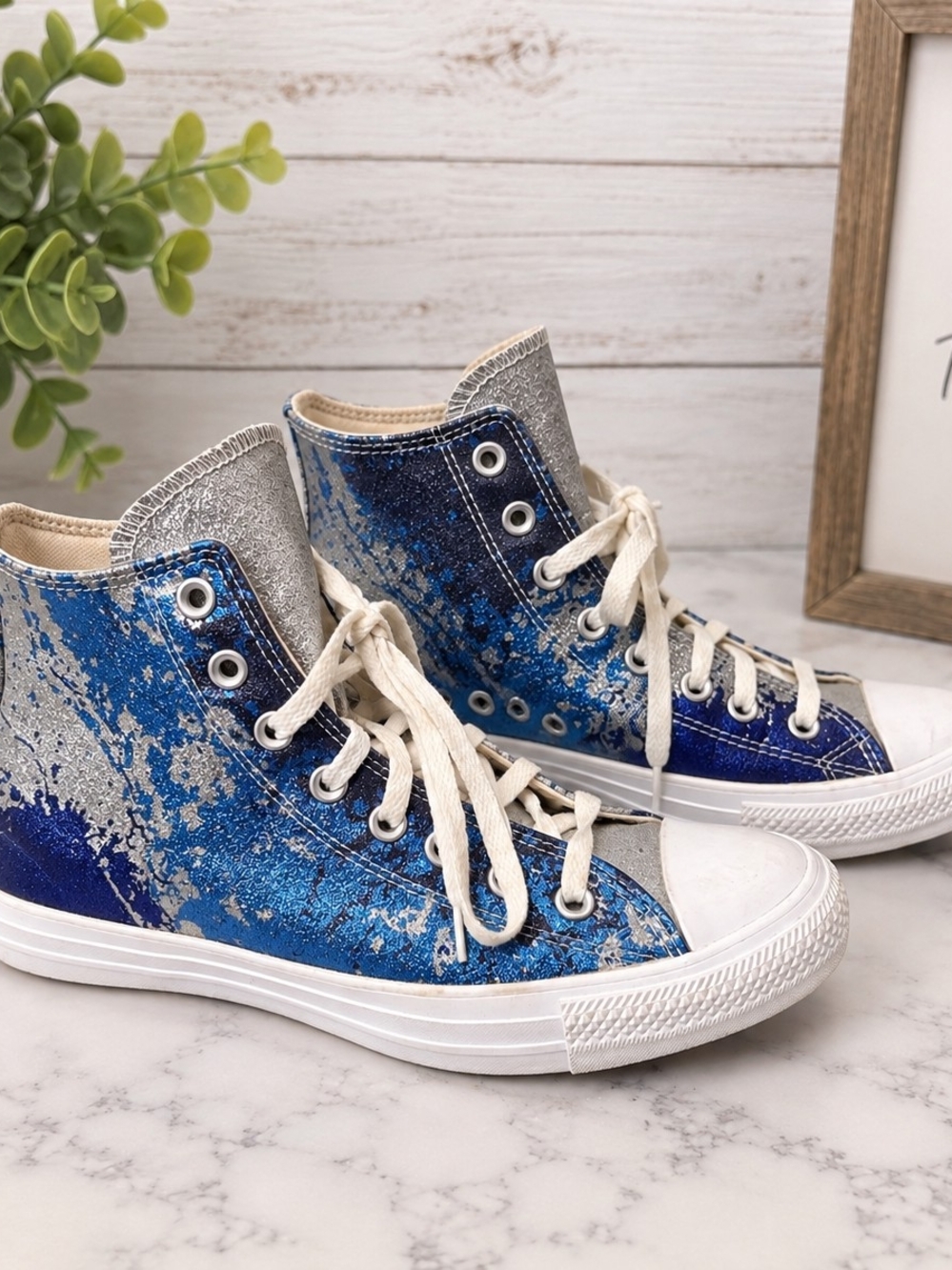 Converse Women’s Size 9 Blue Silver Glitter High Top Sneakers